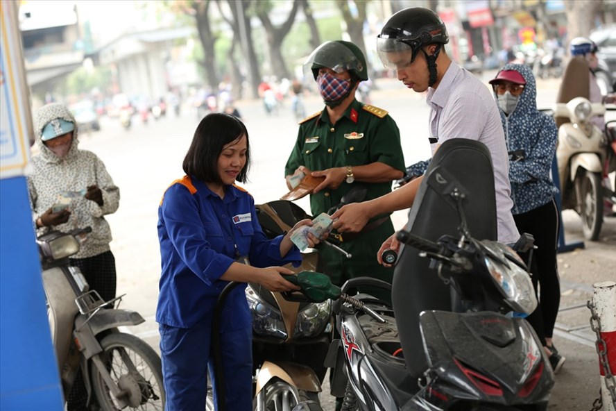 doi-cach-tinh-thue-xang-dau-ai-thiet-ai-loi